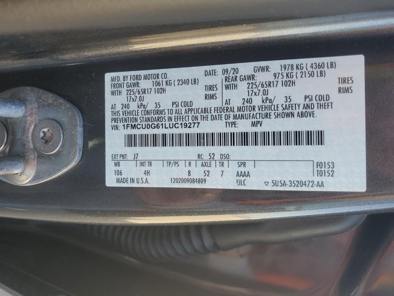 2020 Ford Escape - Image 13