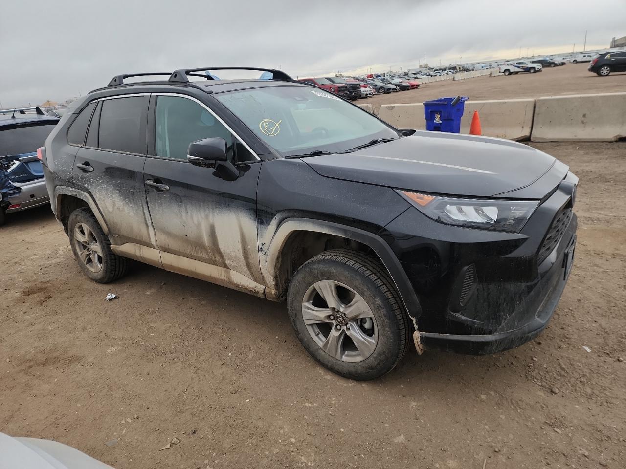 2022 Toyota RAV 4 - Image 4