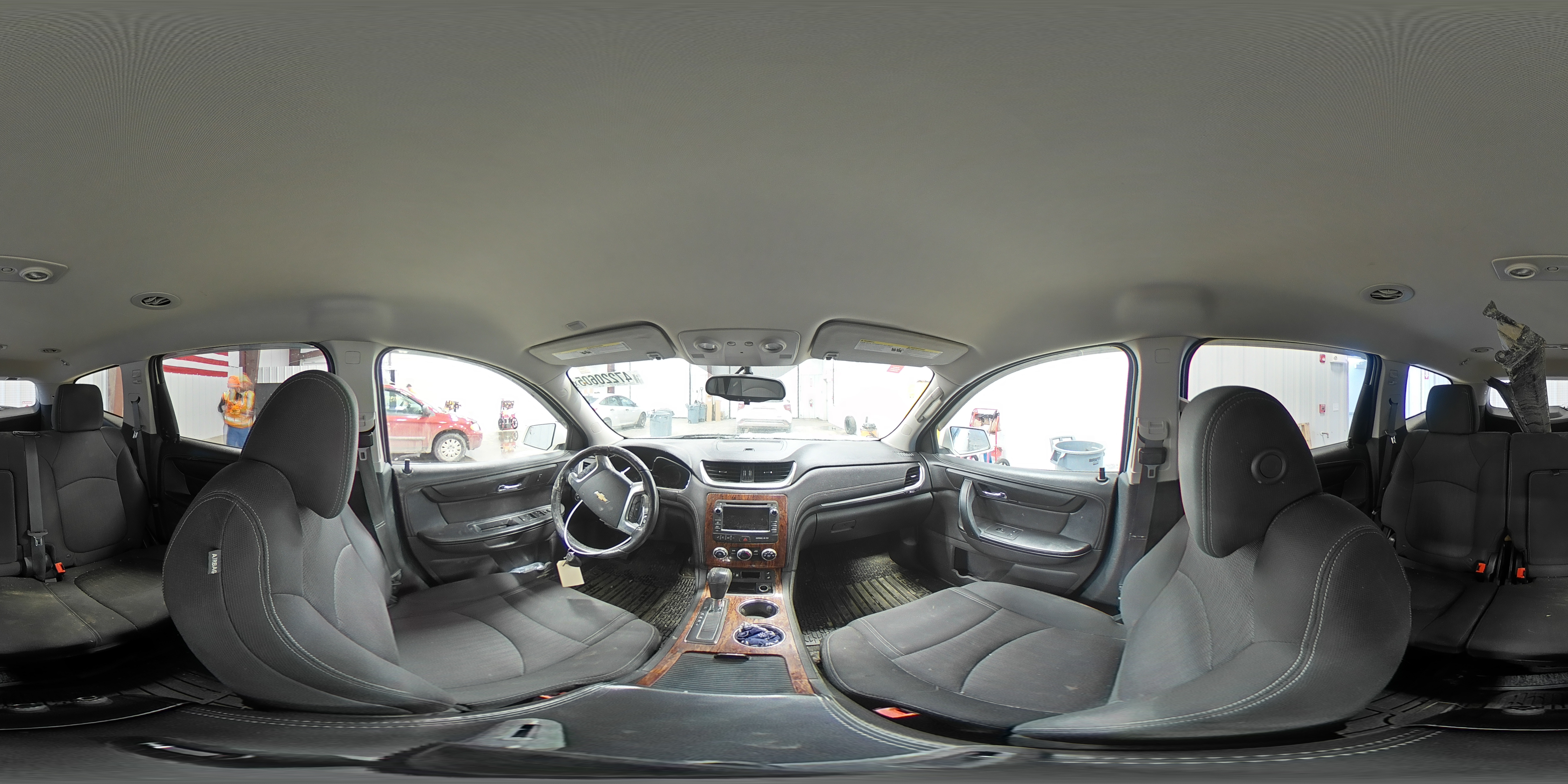 2013 Chevrolet Traverse - Image 14