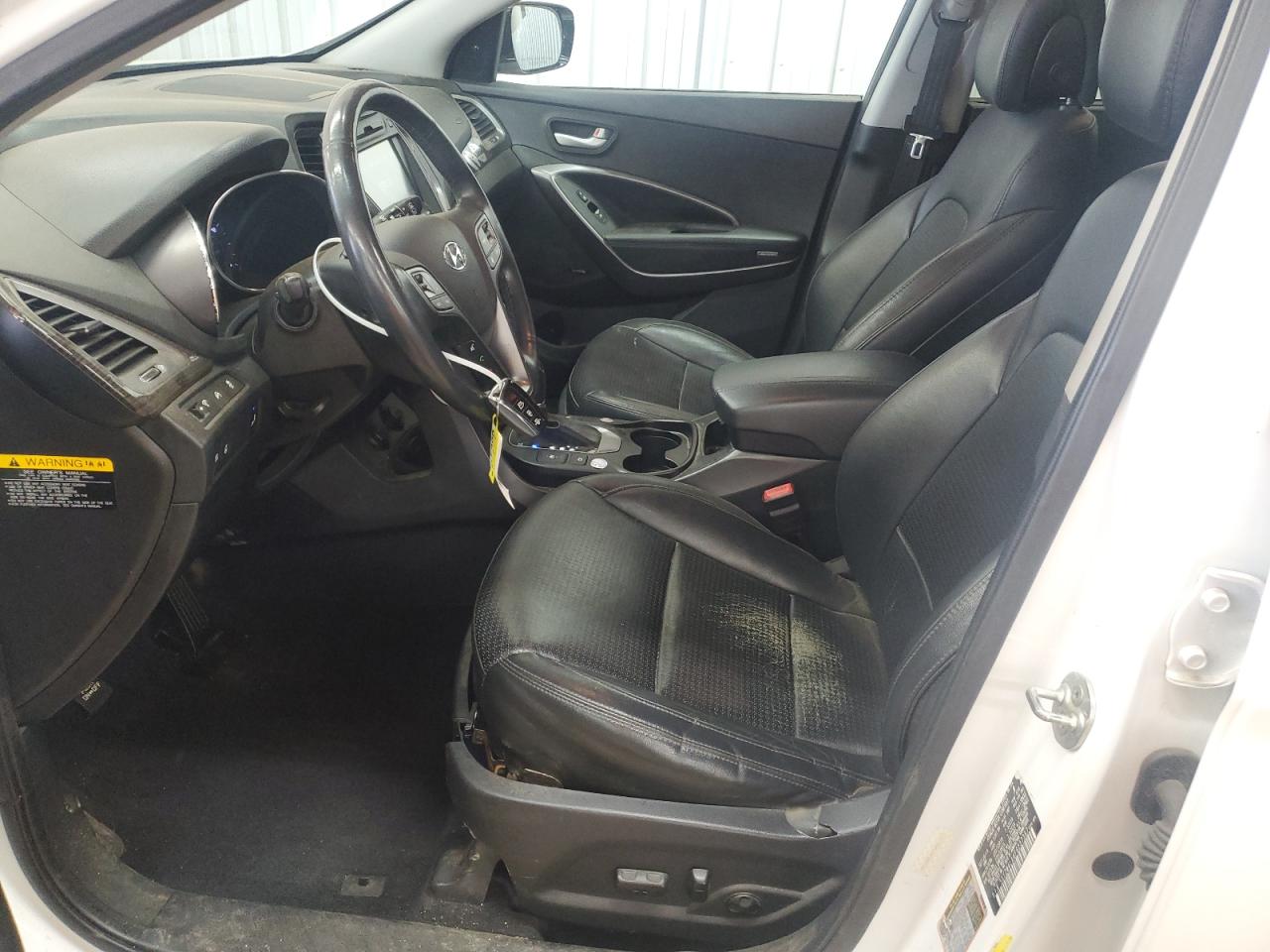 2015 Hyundai Santa Fe - Image 7