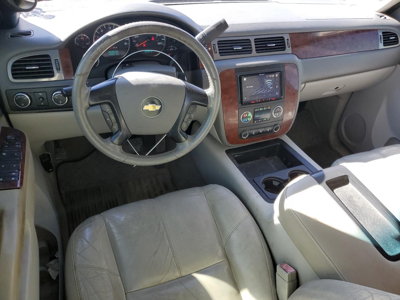 2010 Chevrolet Silverado - Image 8