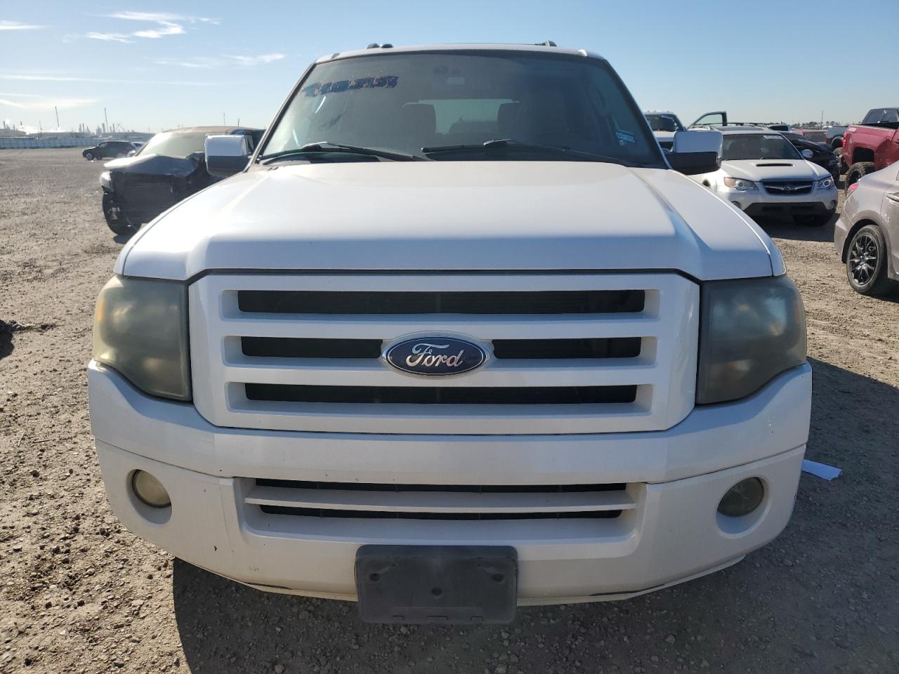 2010 Ford Expedition - Image 5