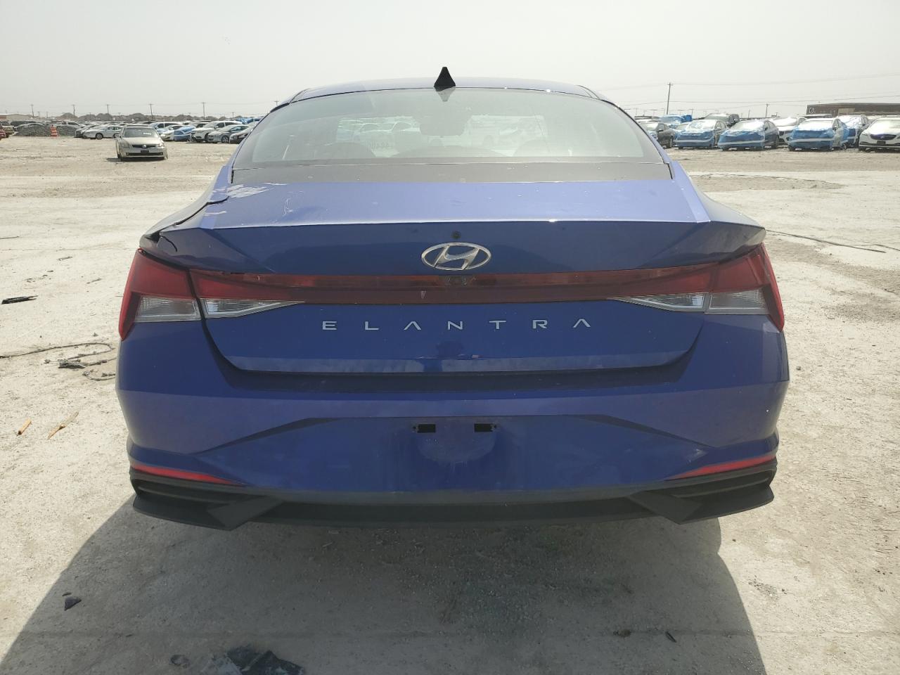 2021 Hyundai Elantra - Image 6