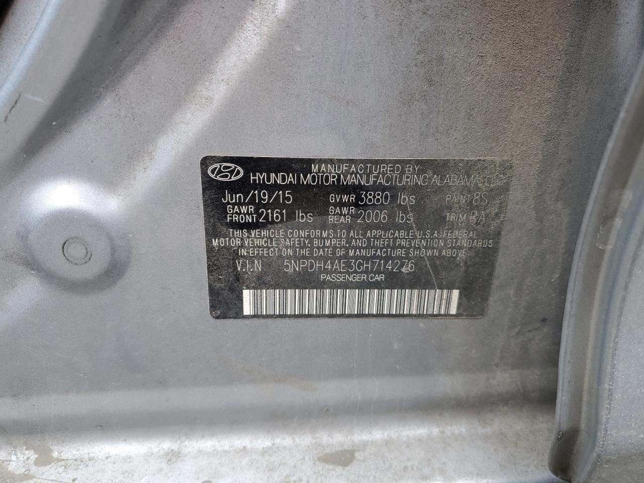 2016 Hyundai Elantra - Image 13