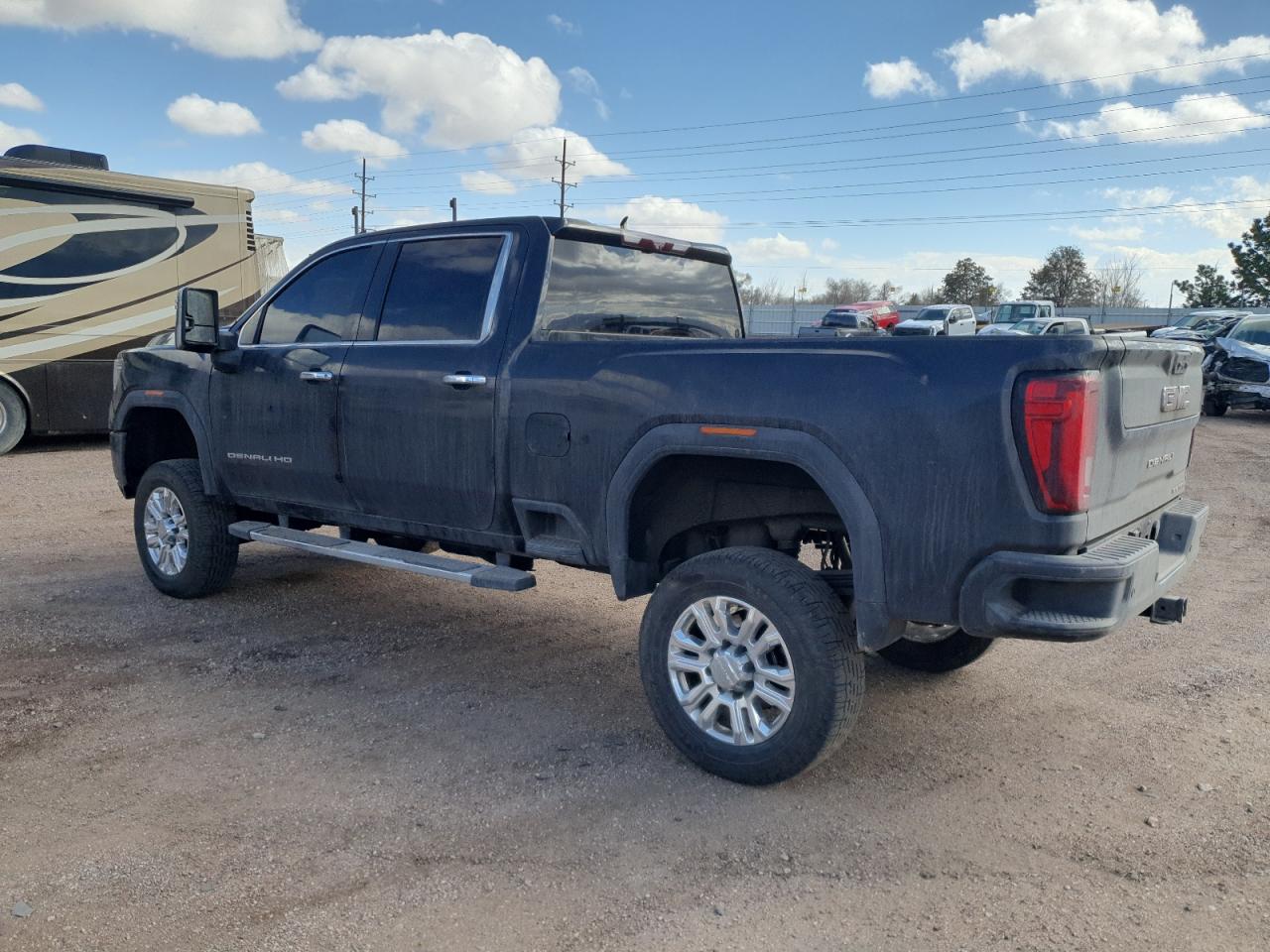 2020 GMC Sierra - Image 2