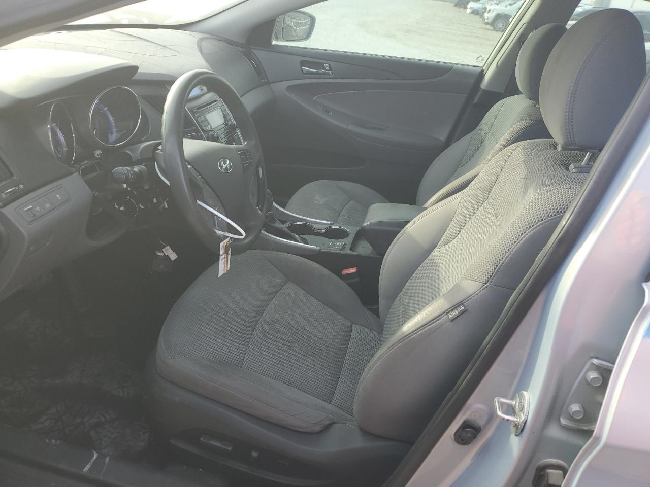 2013 Hyundai Sonata - Image 7