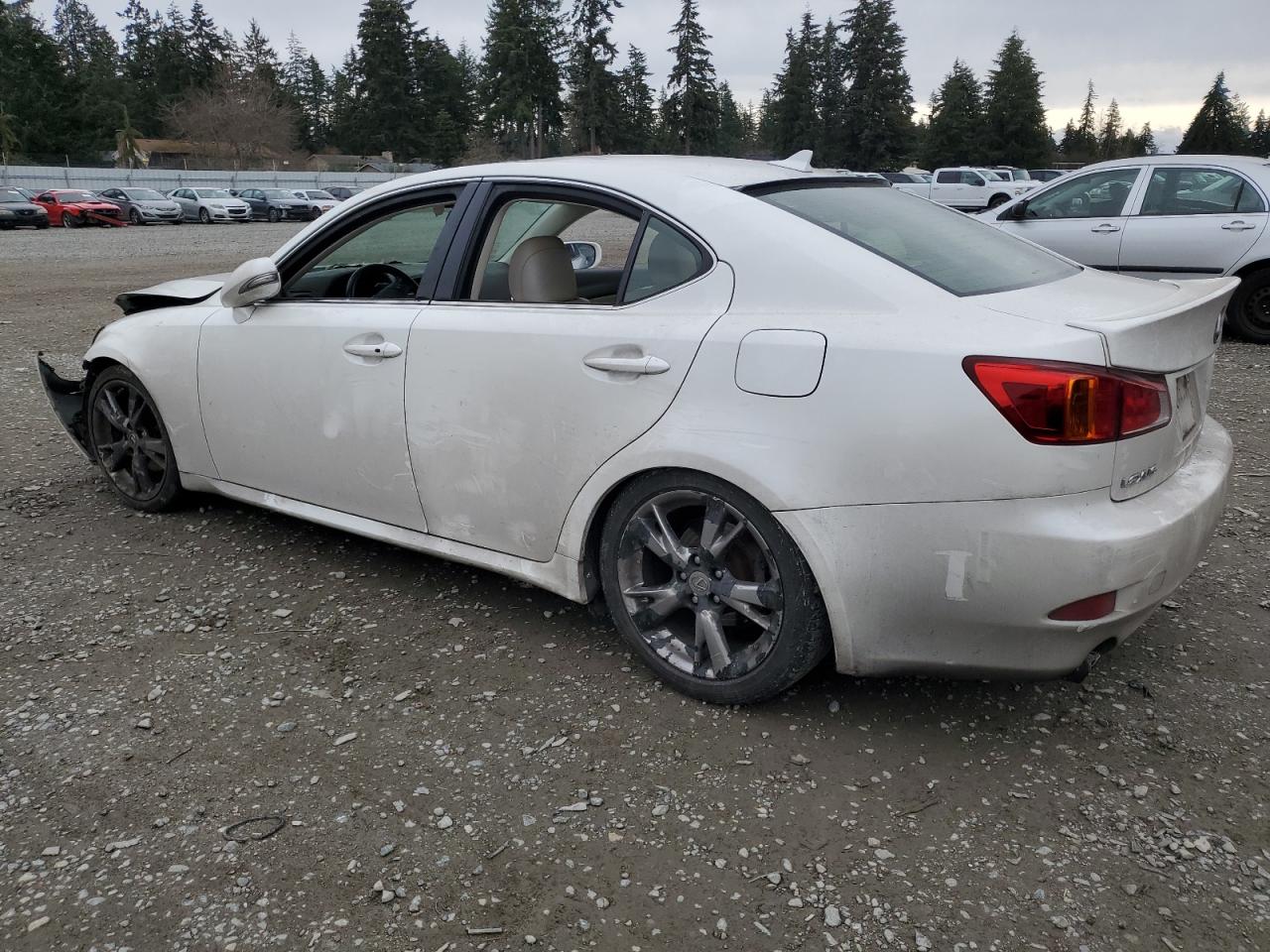 2010 Lexus IS - Image 2