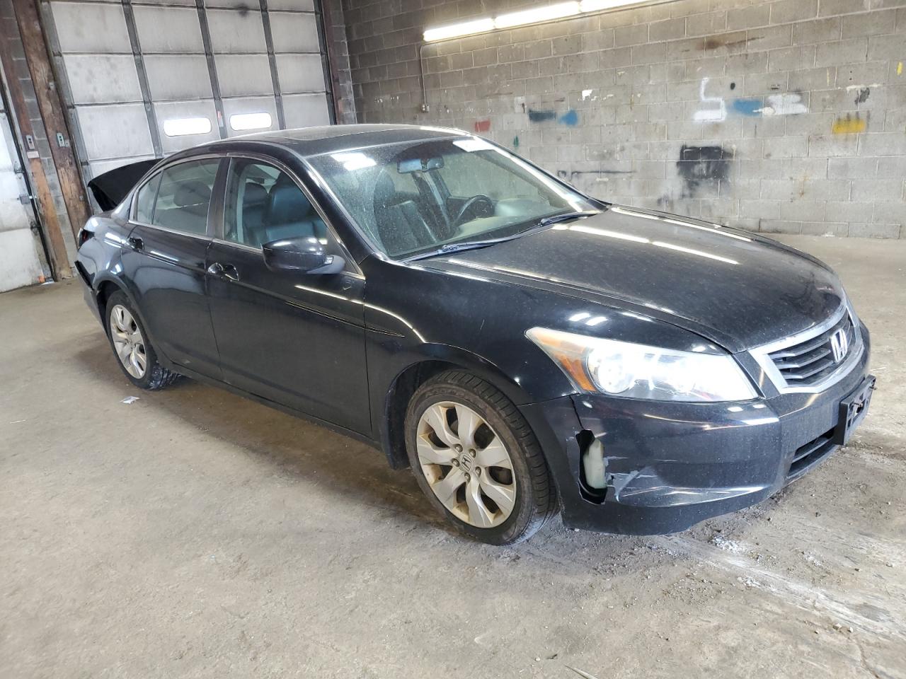 2010 Honda Accord - Image 4