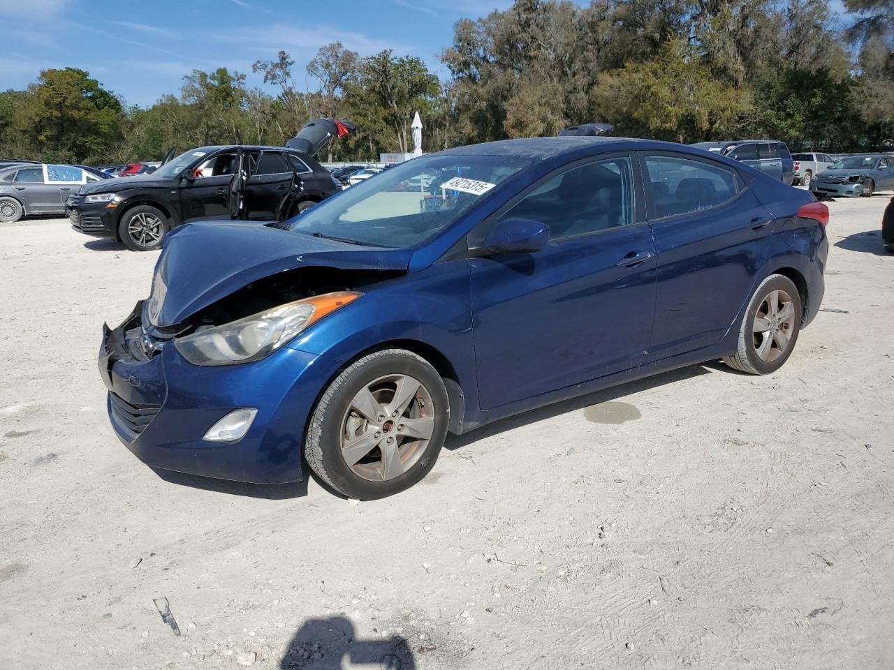 2013 Hyundai Elantra - Image 1