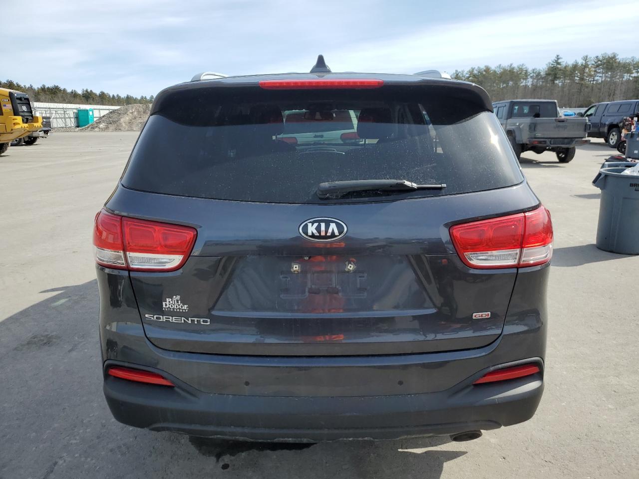 2016 Kia Sorento - Image 6
