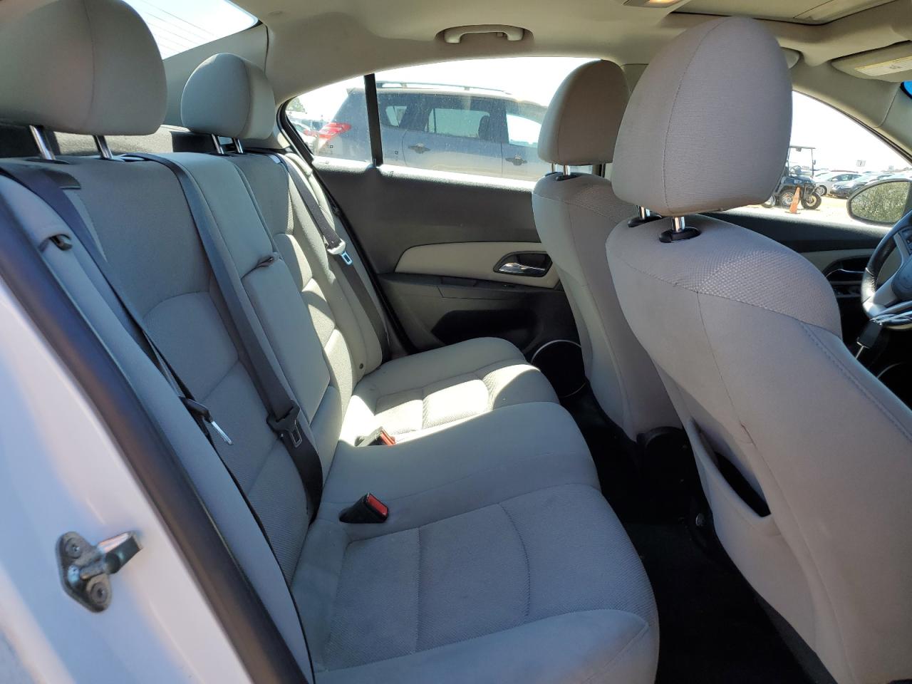 2014 Chevrolet Cruze - Image 10