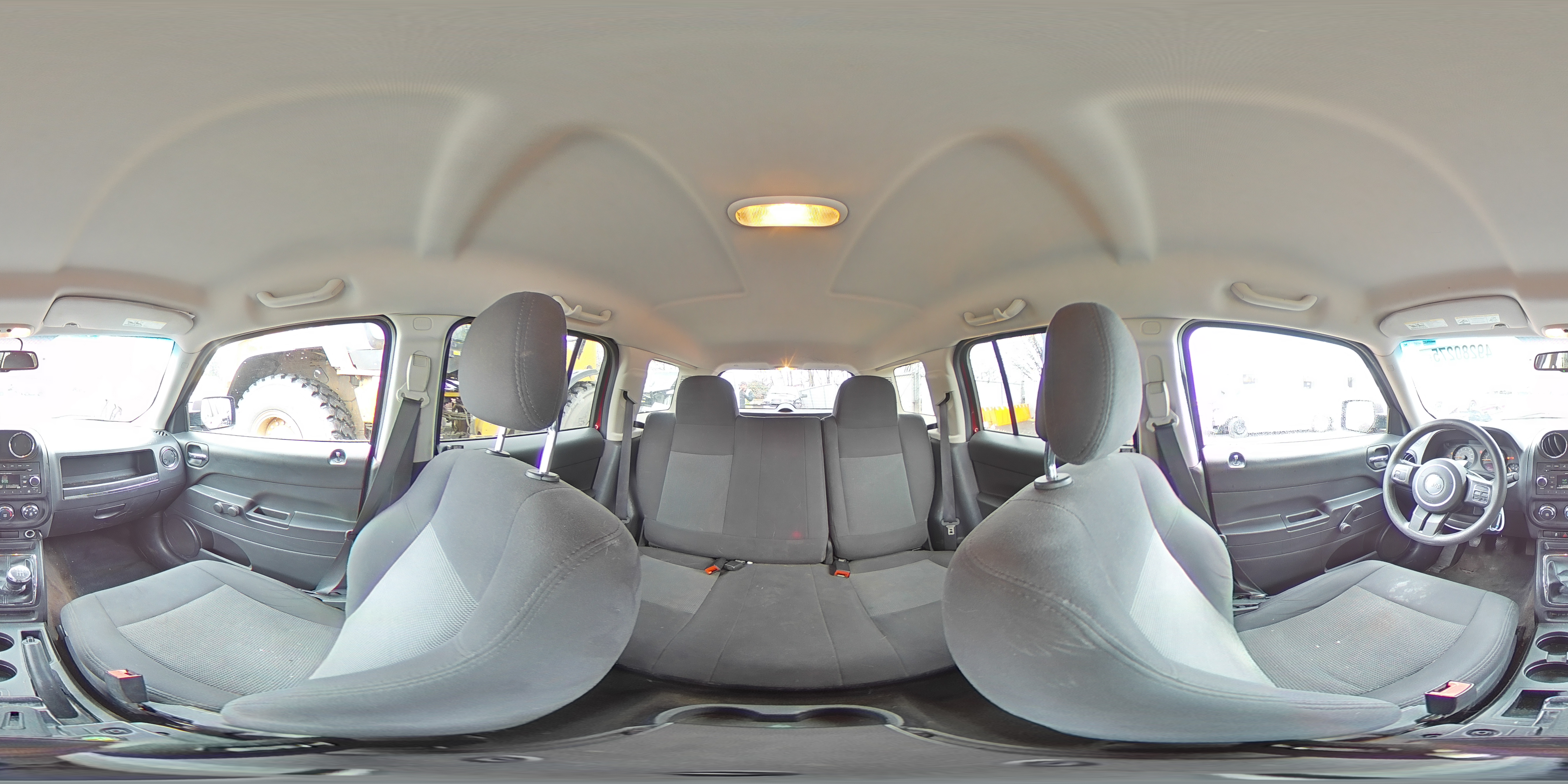 2016 Jeep Liberty (Patriot) - Image 14