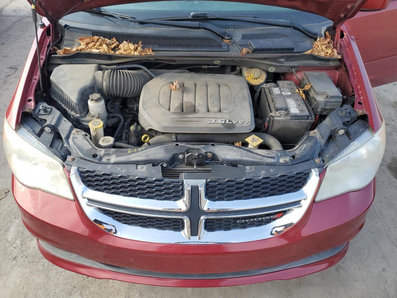 2014 Dodge Caravan - Image 12