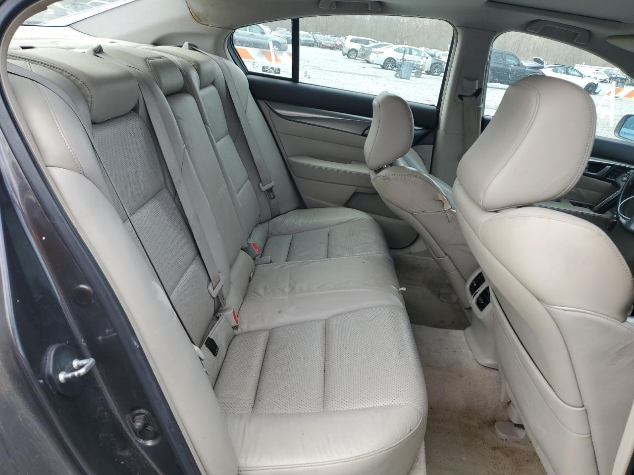 2009 Acura TL - Image 10