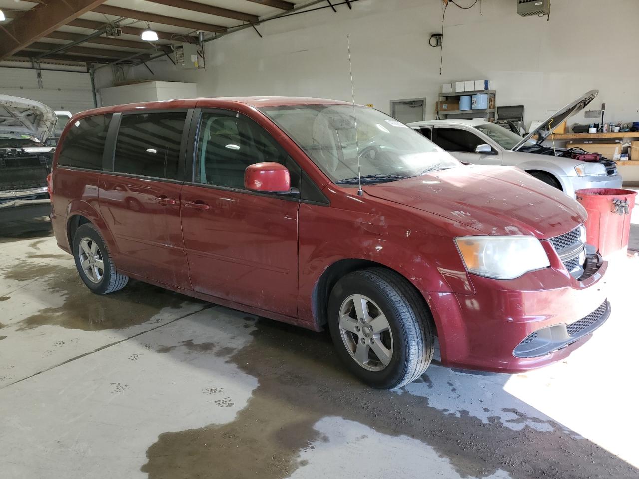 2011 Dodge Caravan - Image 4