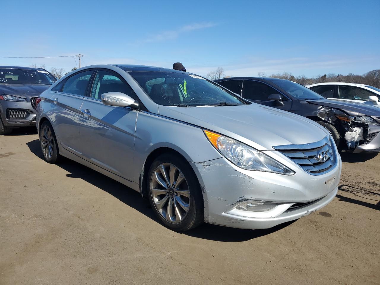 2012 Hyundai Sonata - Image 4