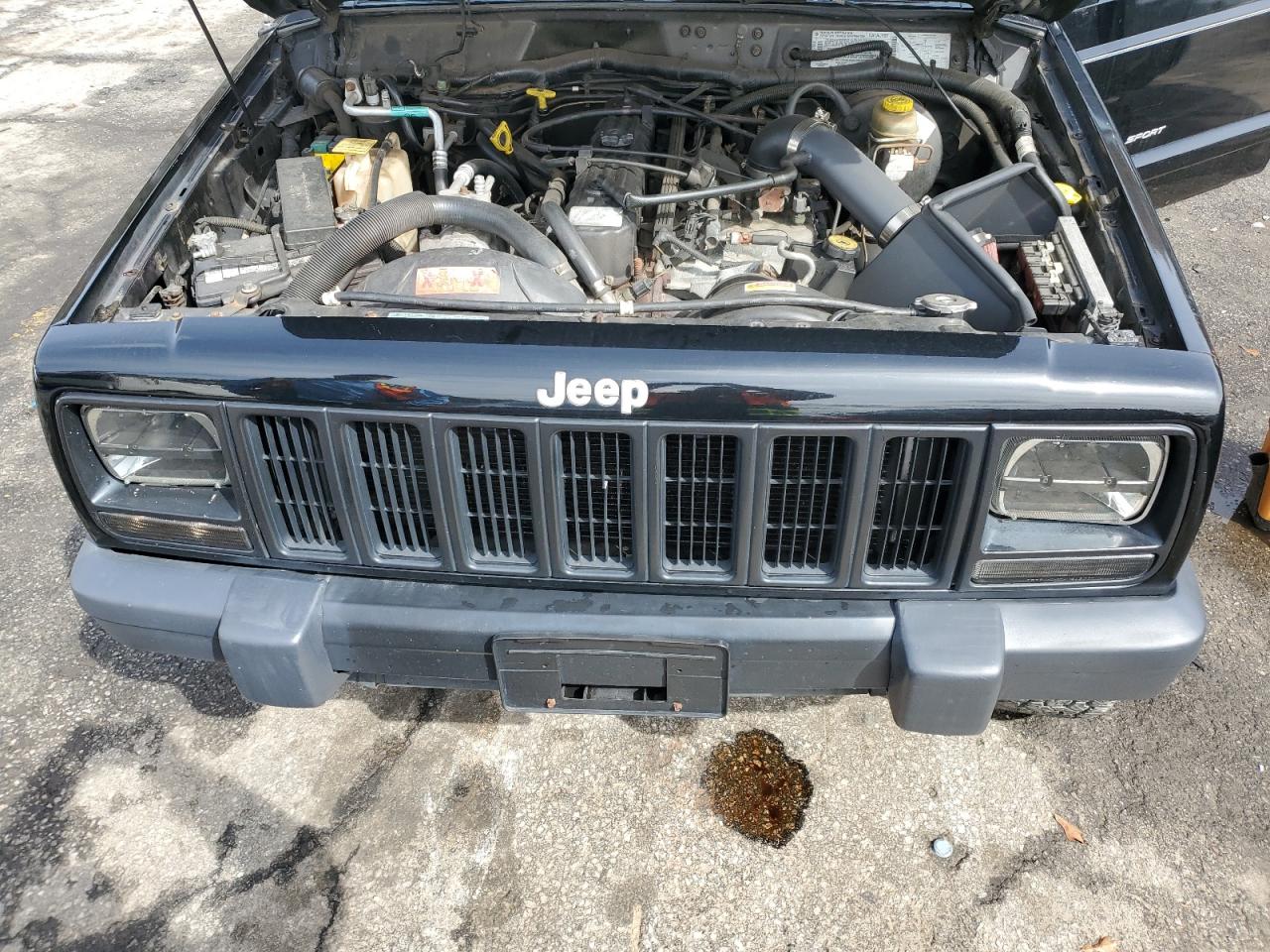 1999 Jeep Grand Cherokee - Image 11