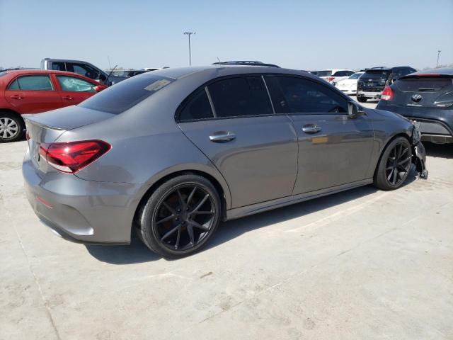 2019 MERCEDES-BENZ A 220