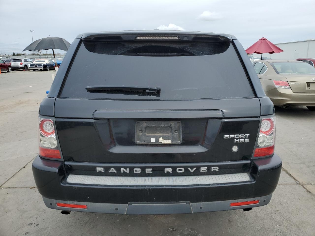 2011 Land Rover Range Rover - Image 6