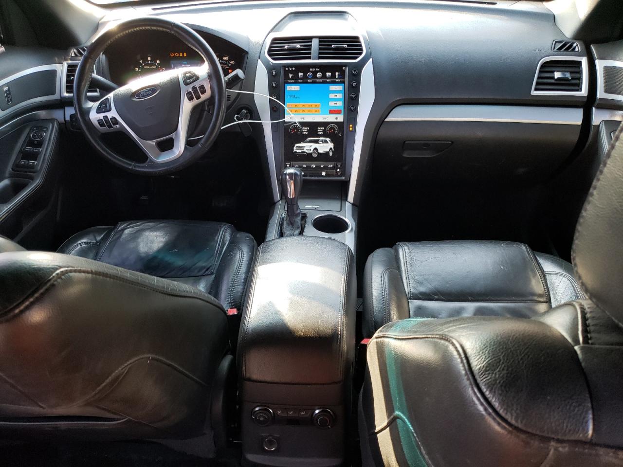 2012 Ford Explorer - Image 8