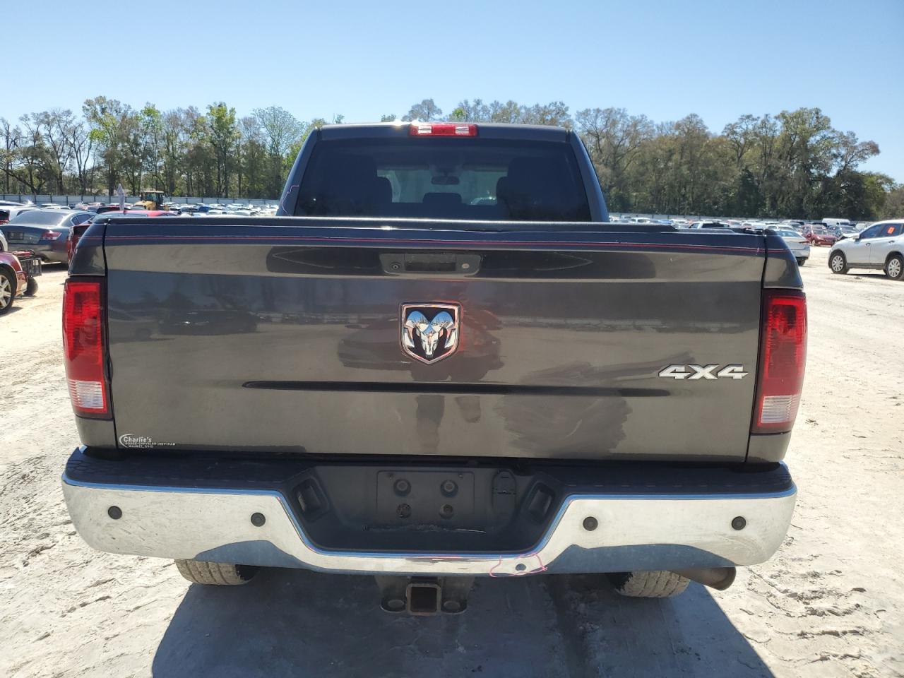 2017 RAM 2500 - Image 6