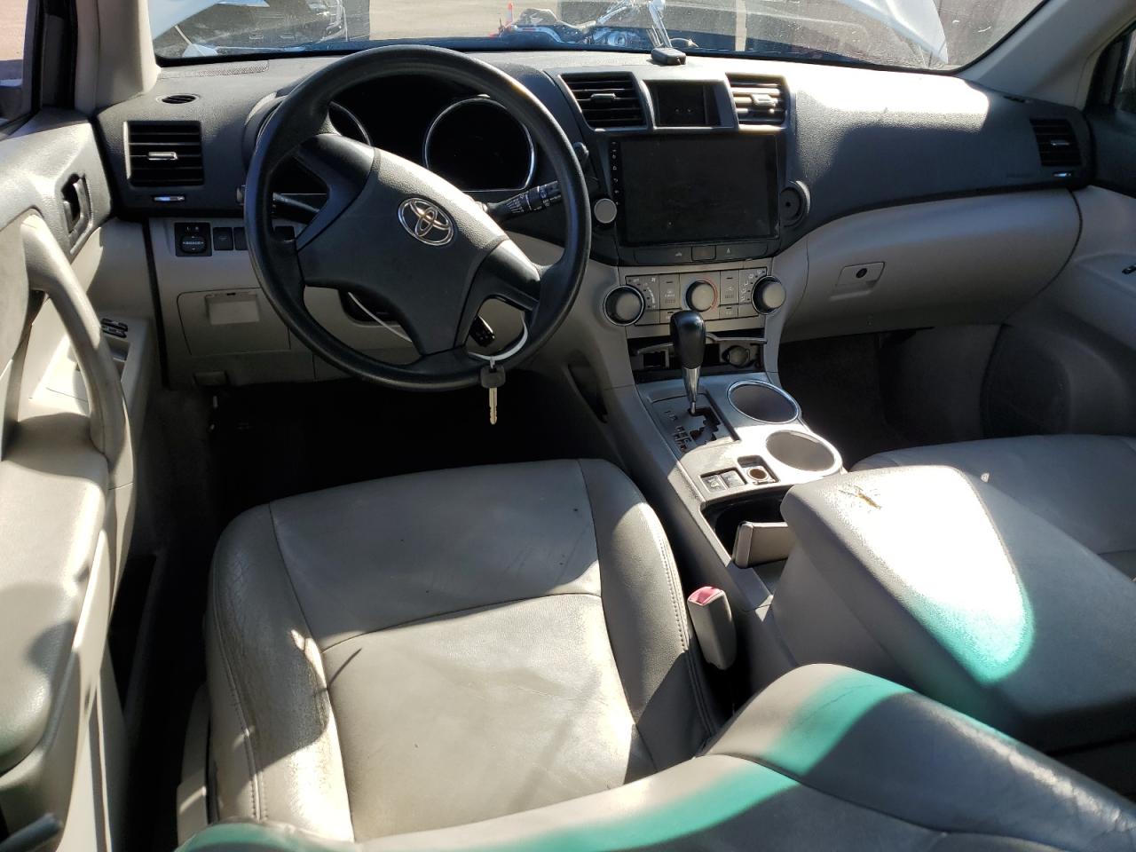 2008 Toyota Highlander - Image 8