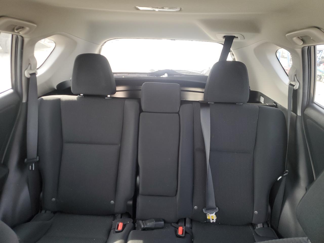 2017 Toyota RAV 4 - Image 10