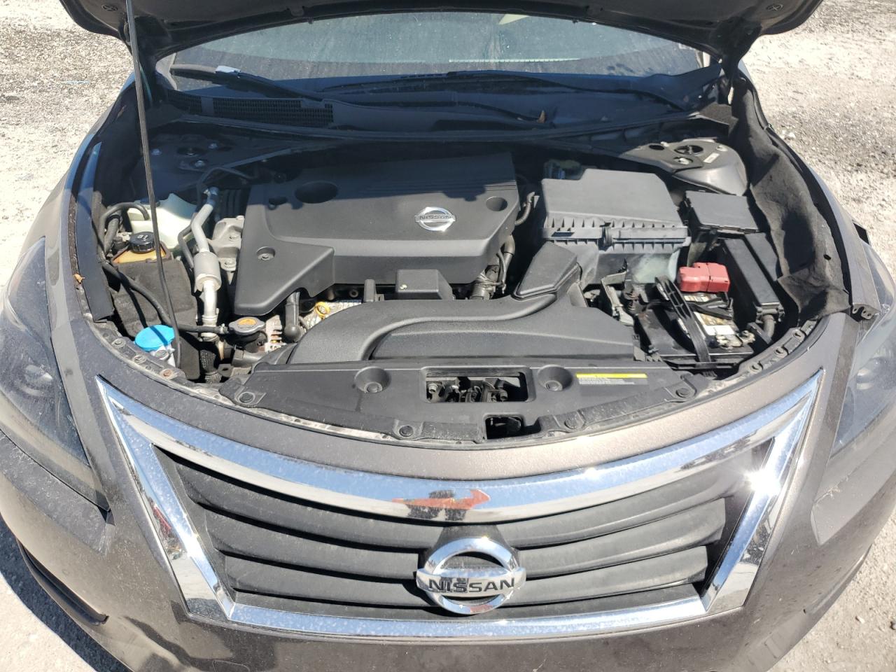 2015 Nissan Altima - Image 11