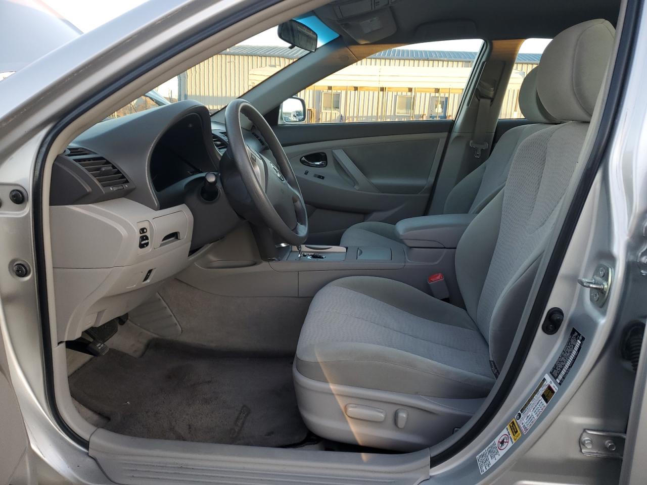 2010 Toyota Camry - Image 7