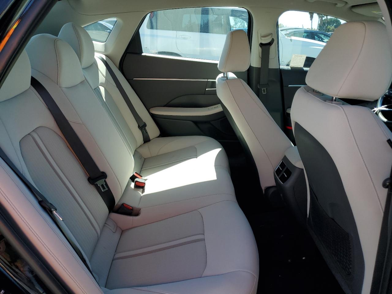 2023 Hyundai Sonata - Image 10