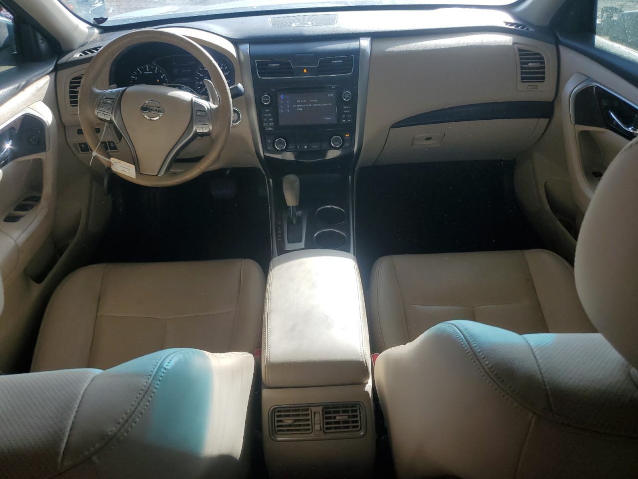 2015 Nissan Altima - Image 8