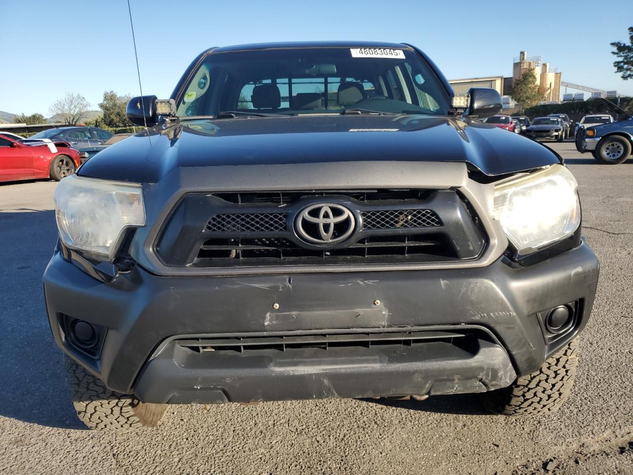 2015 Toyota Tacoma - Image 5
