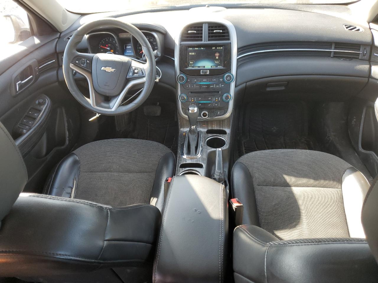 2015 Chevrolet Malibu - Image 8