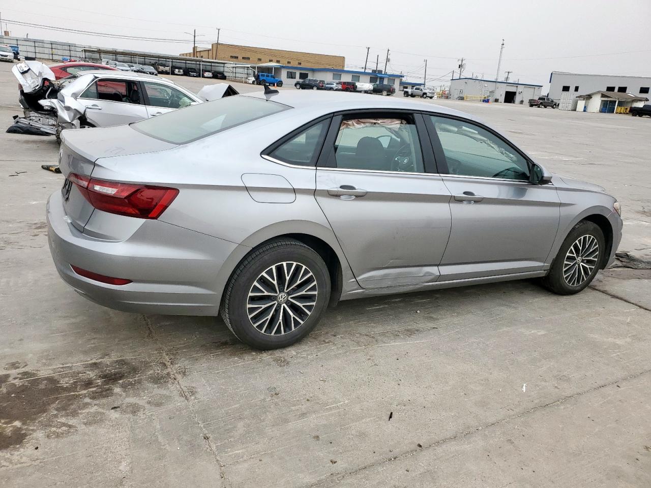 2021 Volkswagen Jetta - Image 3