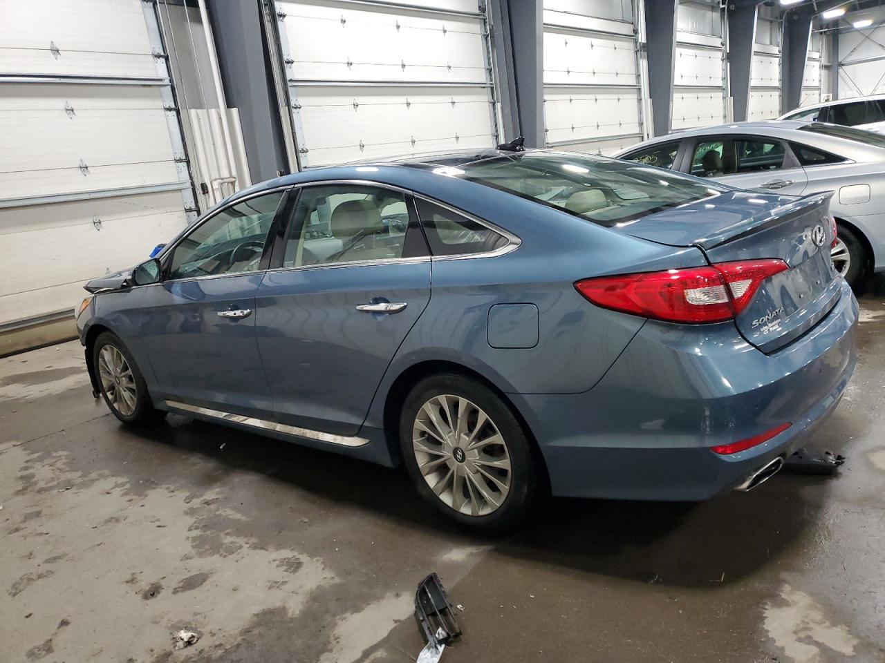 2015 Hyundai Sonata - Image 2