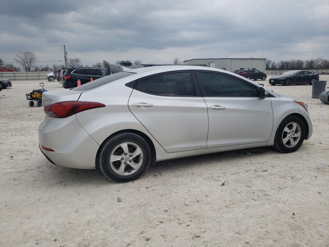 2014 Hyundai Elantra - Image 3