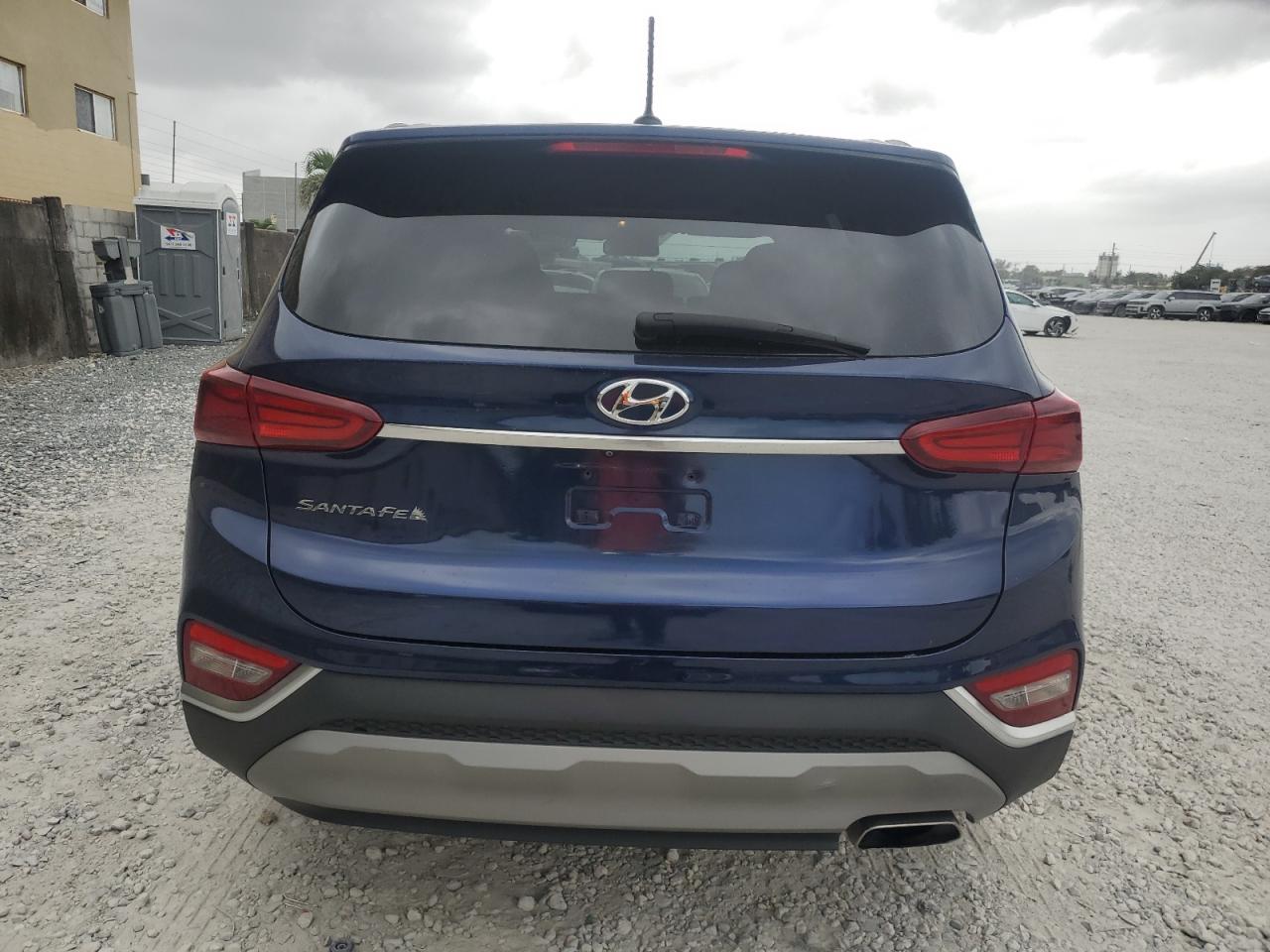2020 Hyundai Santa Fe - Image 6