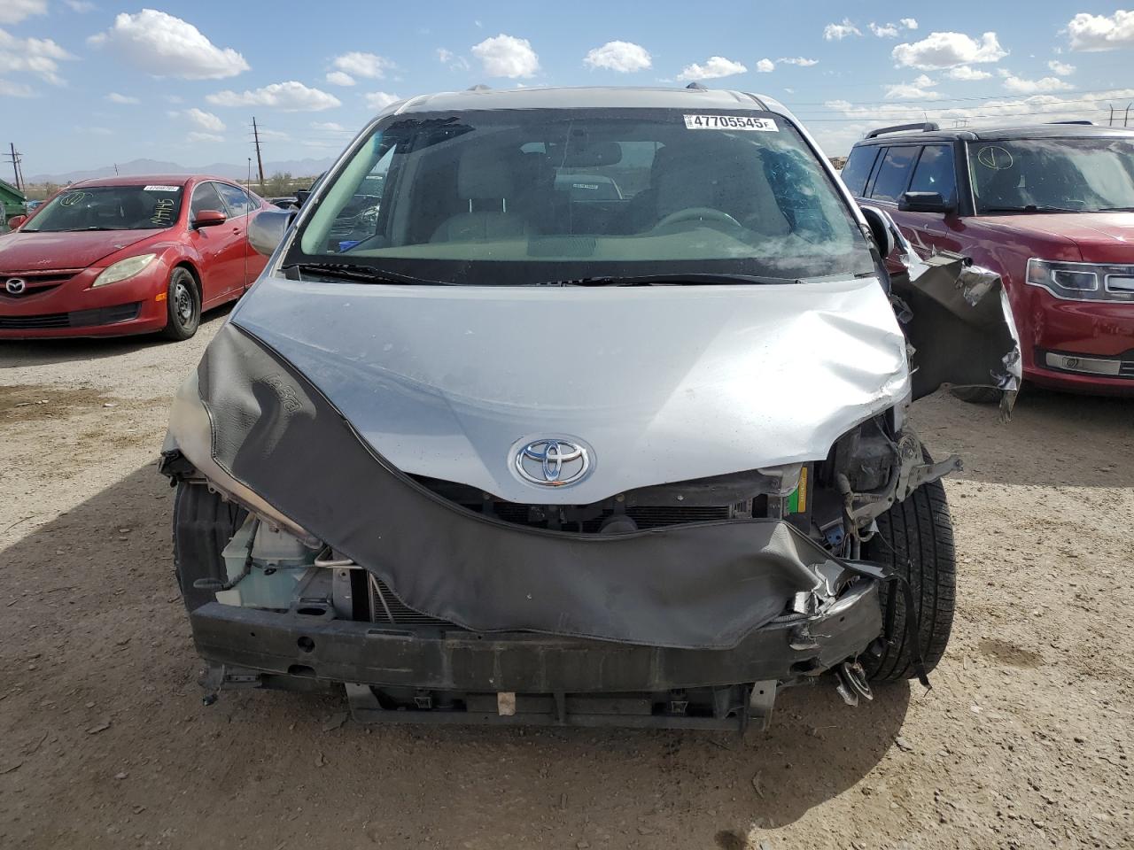 2013 Toyota Sienna - Image 5
