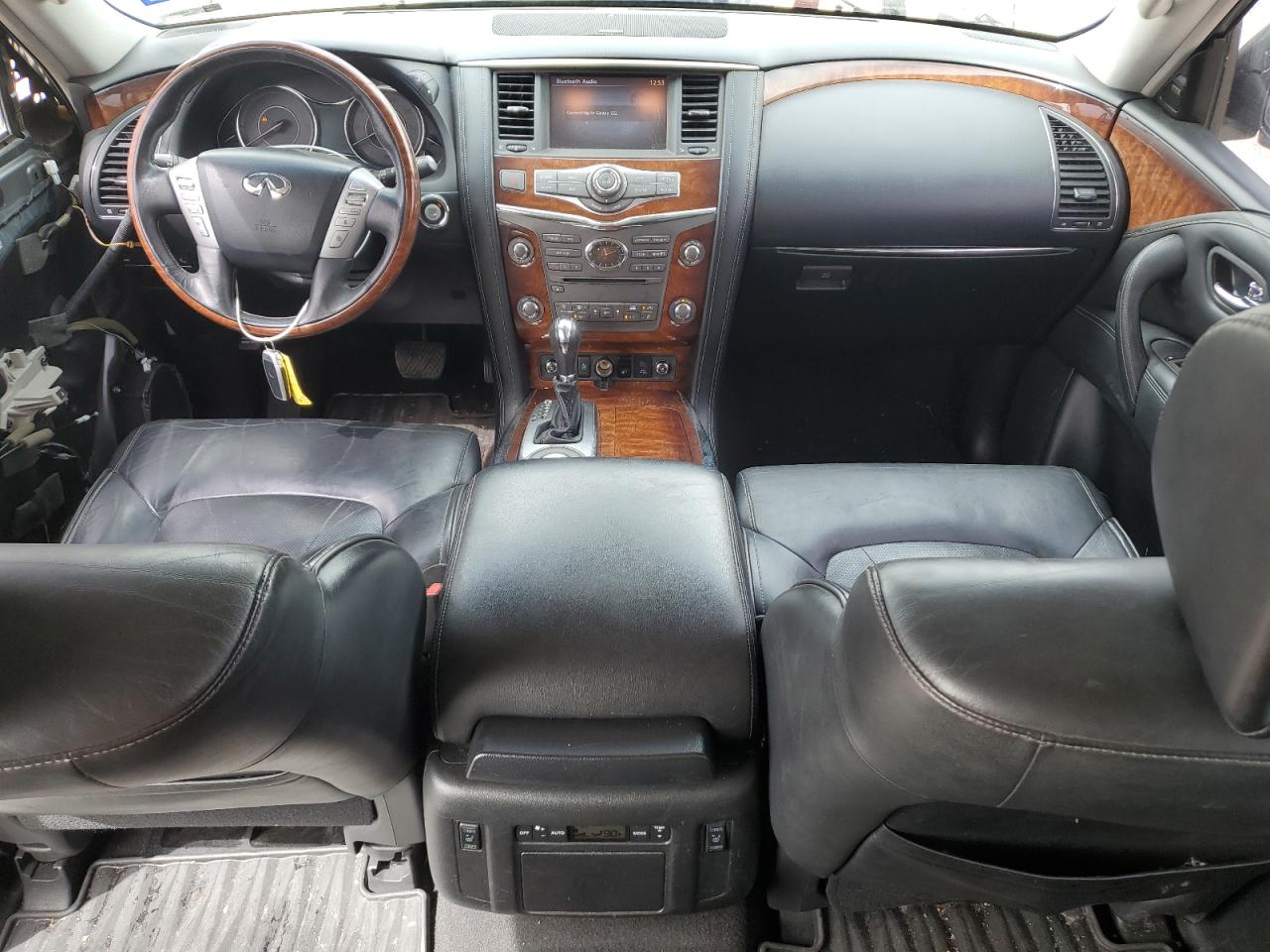 2016 Infiniti QX80 - Image 8
