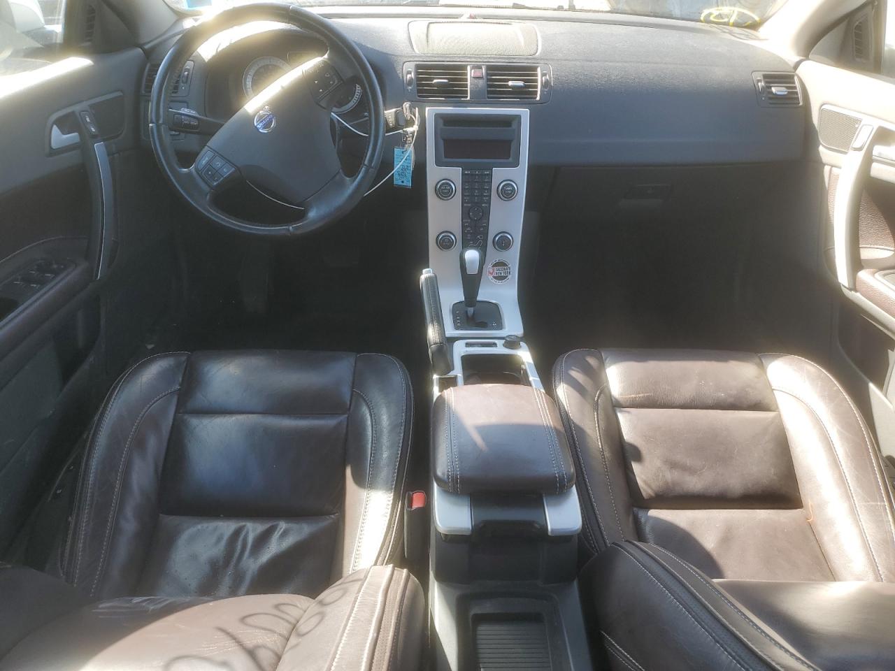 2013 Volvo C70 - Image 8