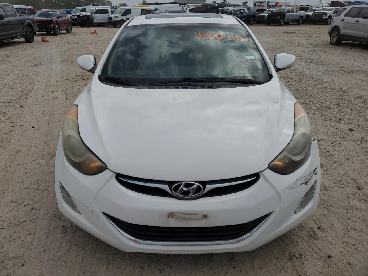 2012 Hyundai Elantra - Image 5