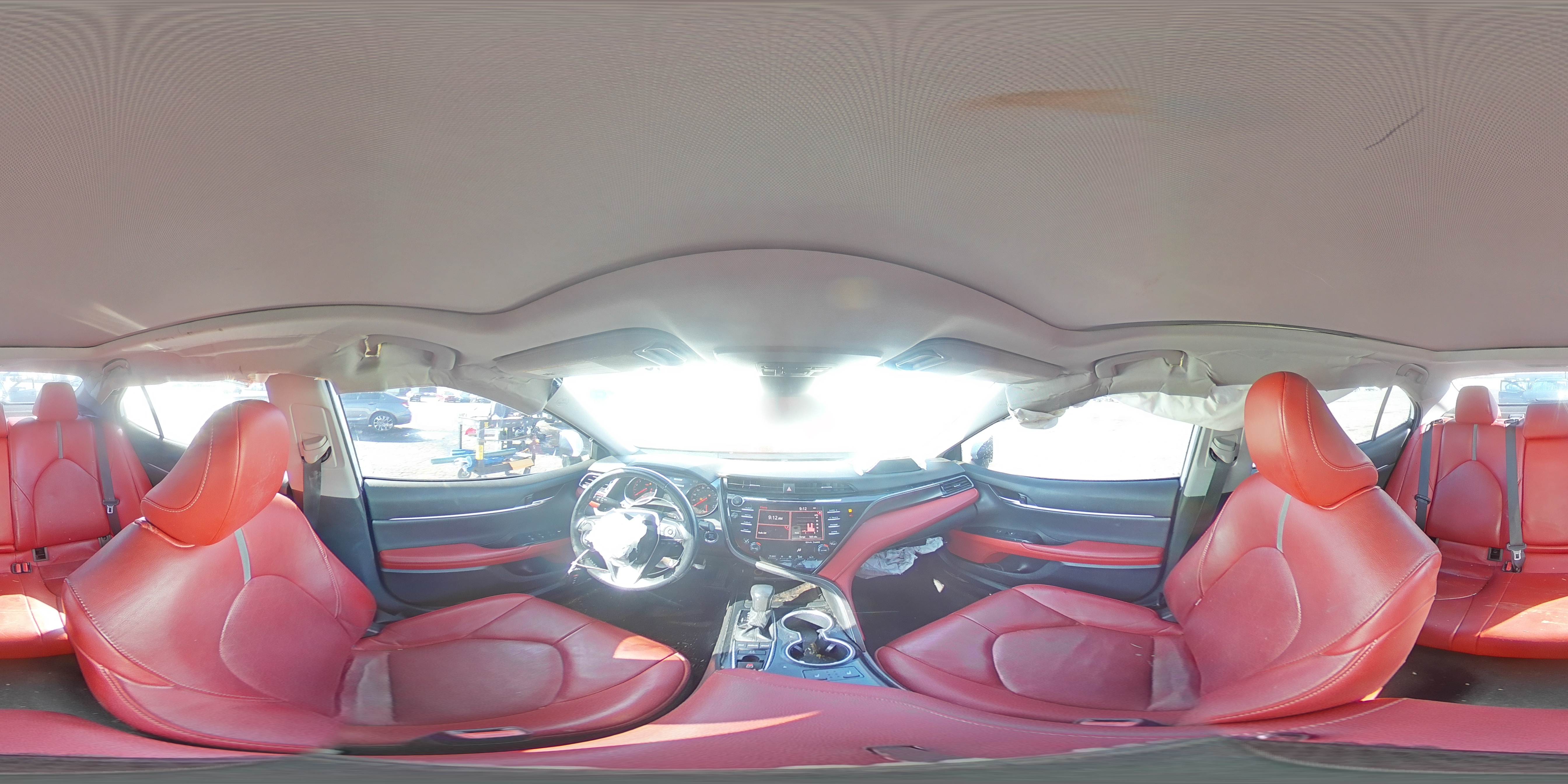 2020 Toyota Camry - Image 13