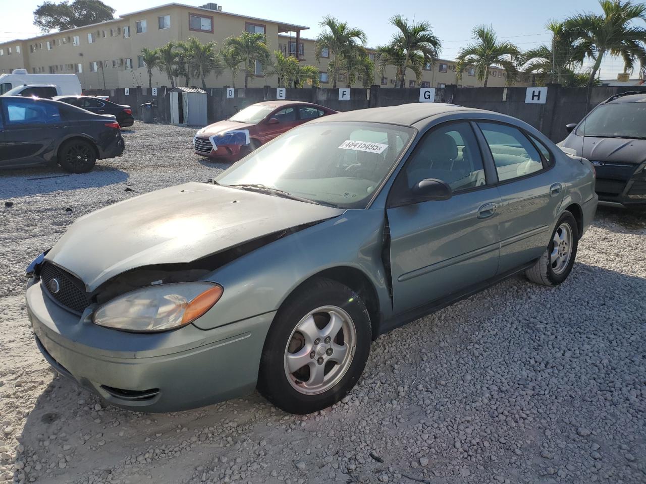 2005 Ford Taurus - Image 1