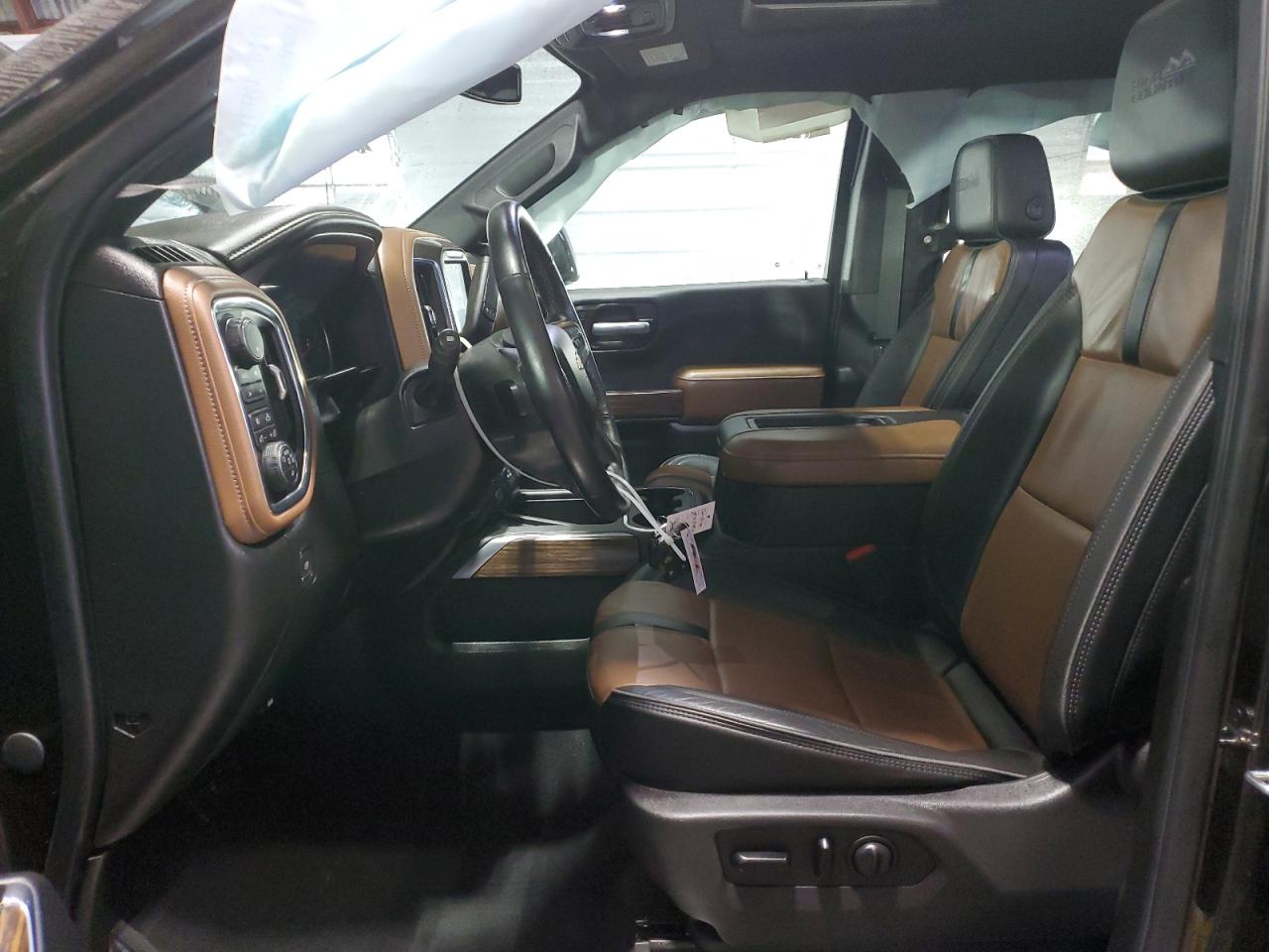 2019 Chevrolet Silverado - Image 7