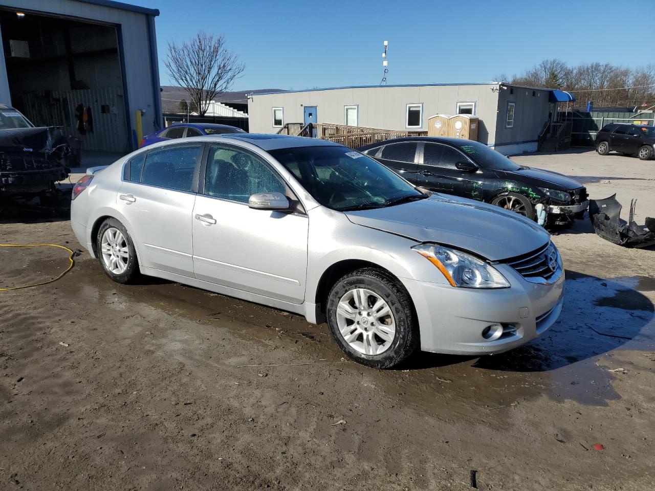 2010 Nissan Altima - Image 4