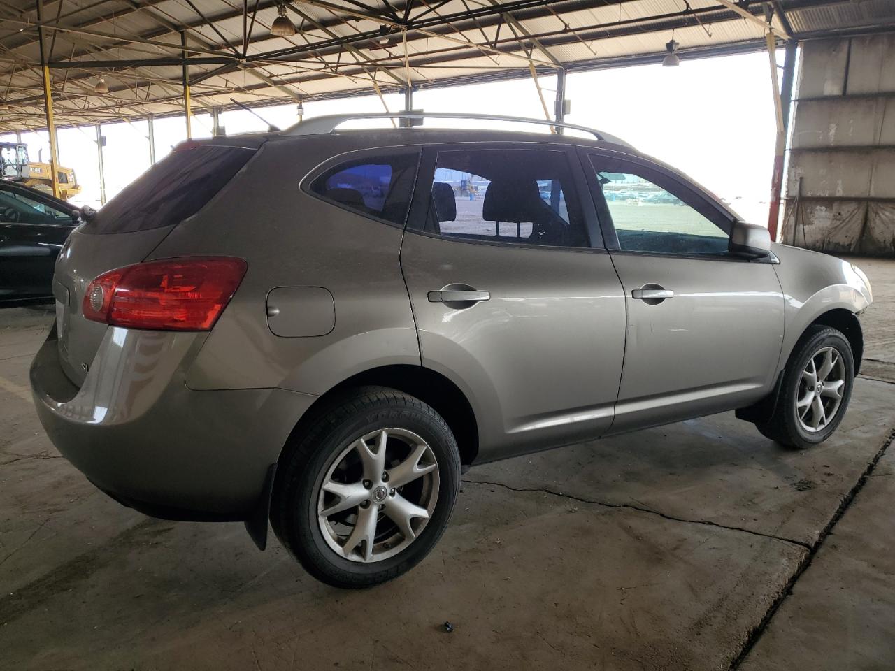 2009 Nissan Rogue - Image 3