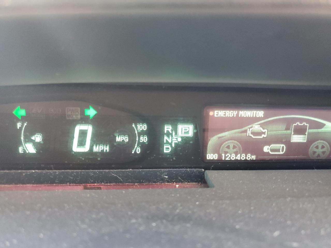 2013 Toyota Prius - Image 9
