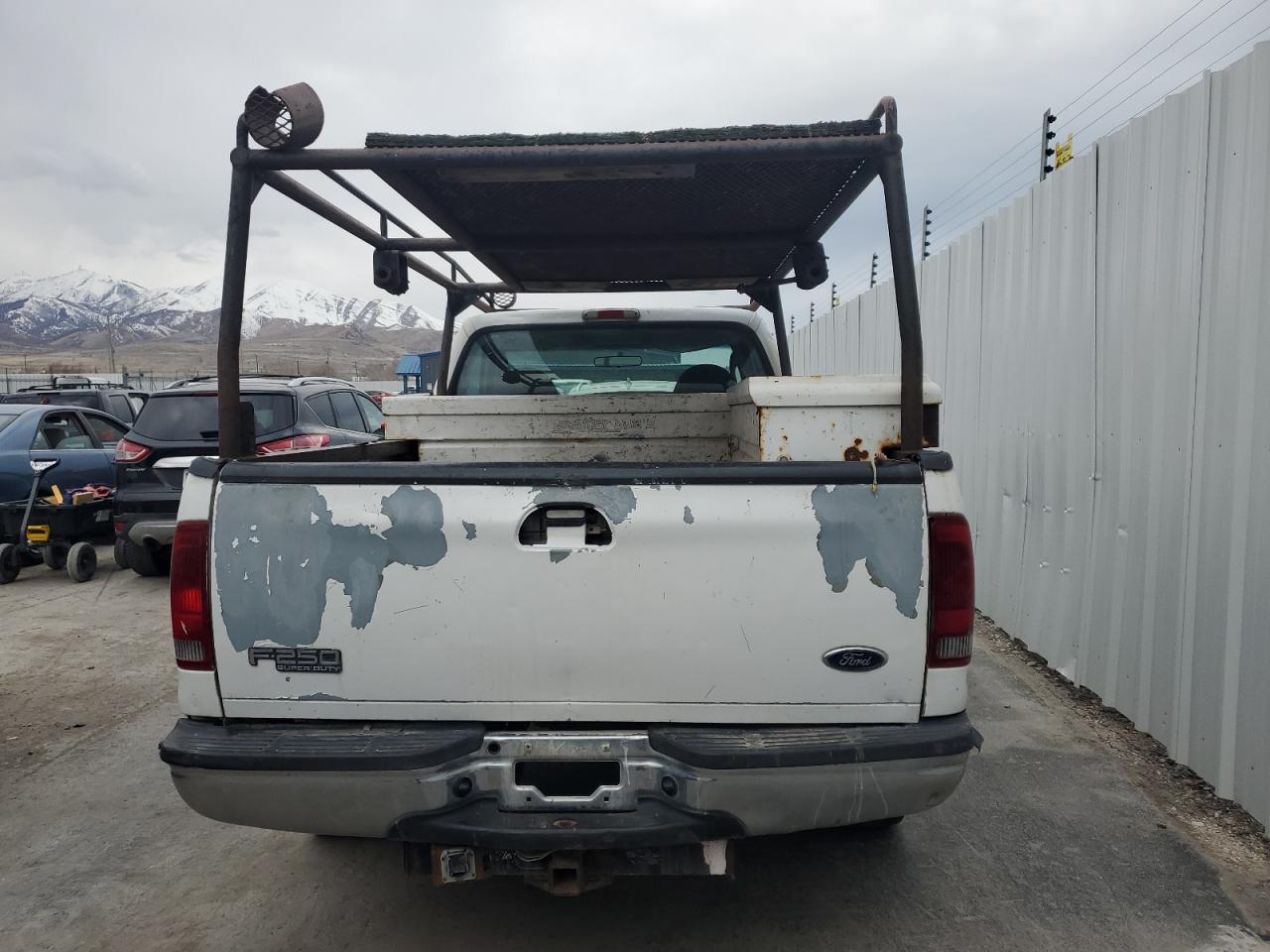 2004 Ford F250 - Image 6