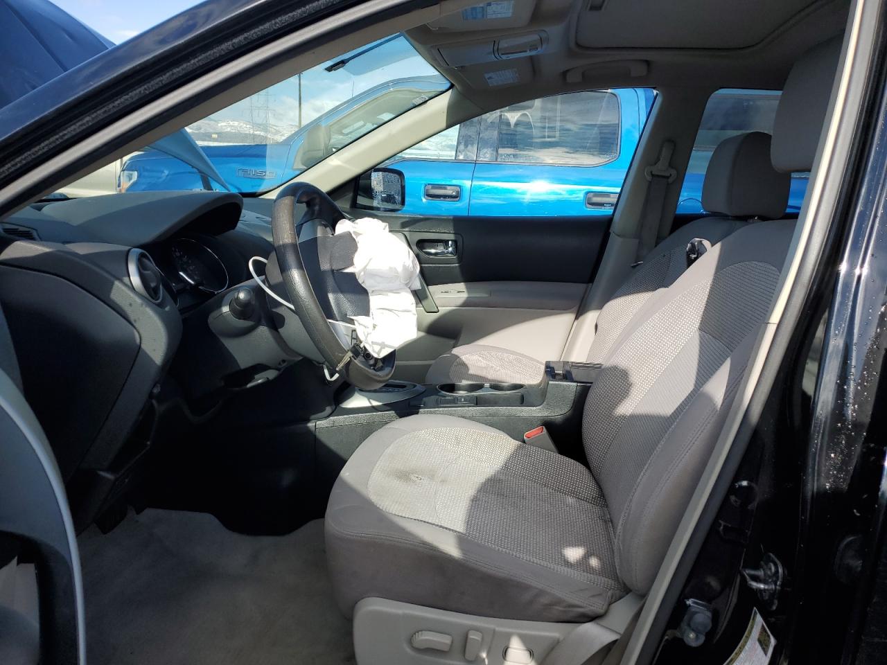 2012 Nissan Rogue - Image 7