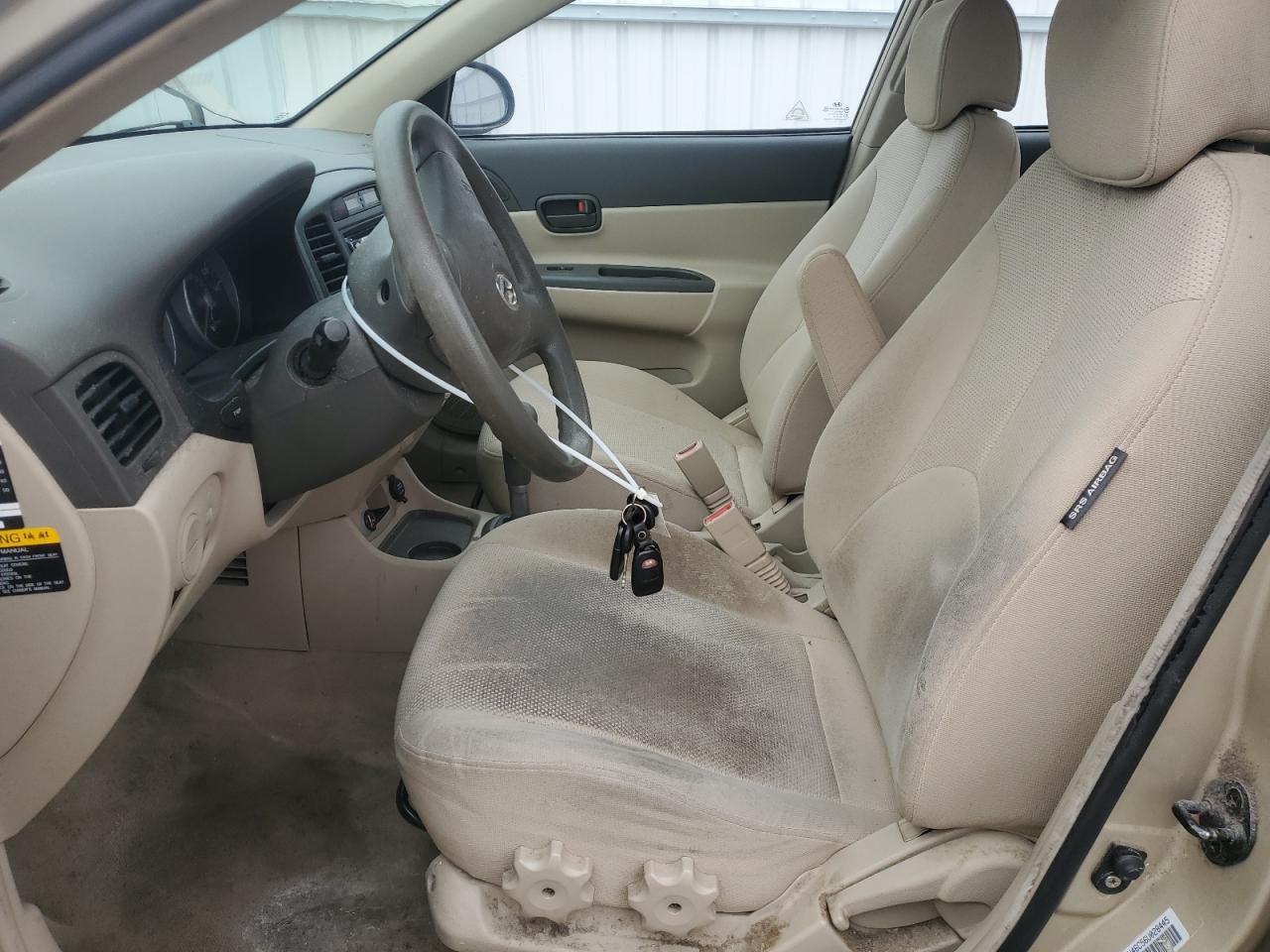 2006 Hyundai Accent - Image 7